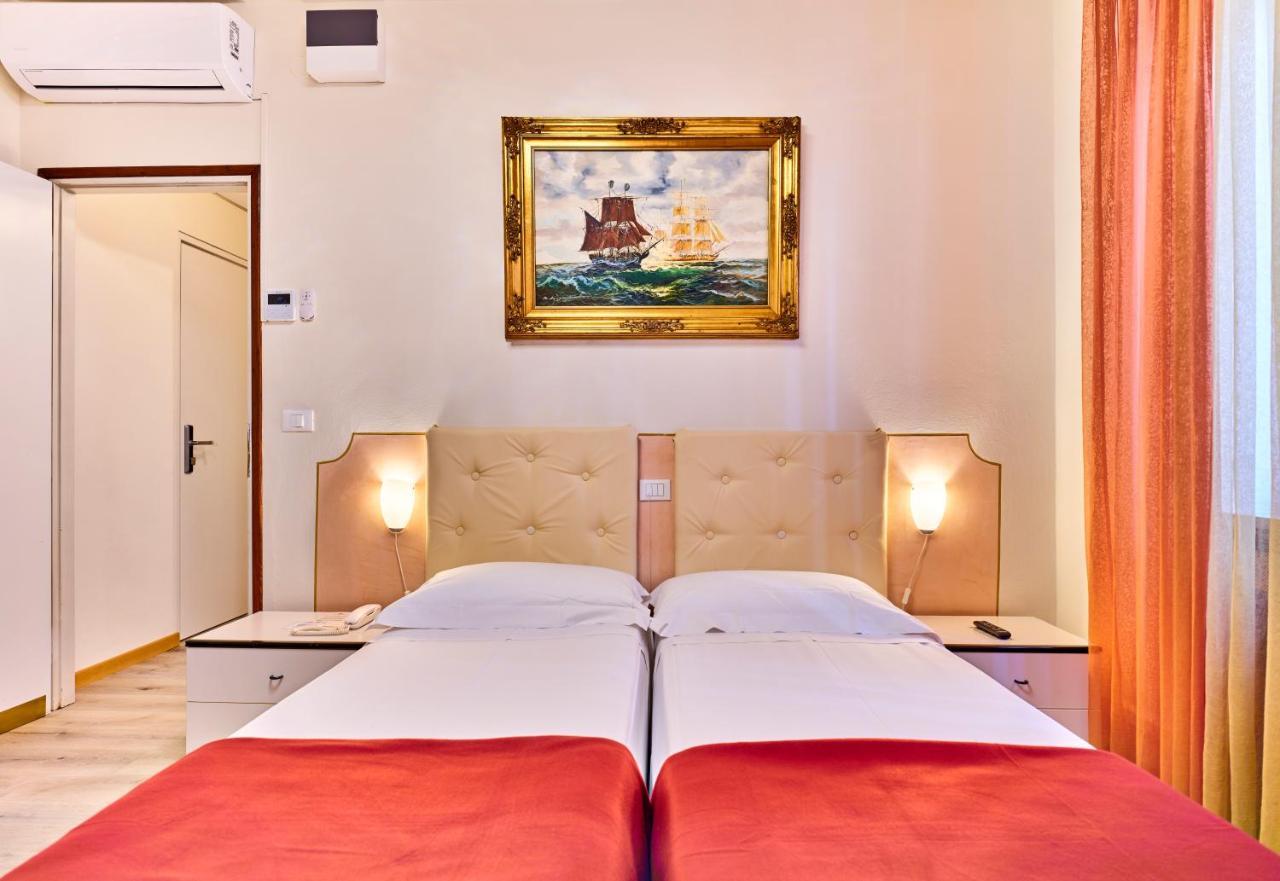 Hotel San Marco Garda  Bagian luar foto