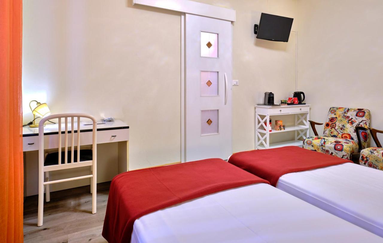 Hotel San Marco Garda  Bagian luar foto