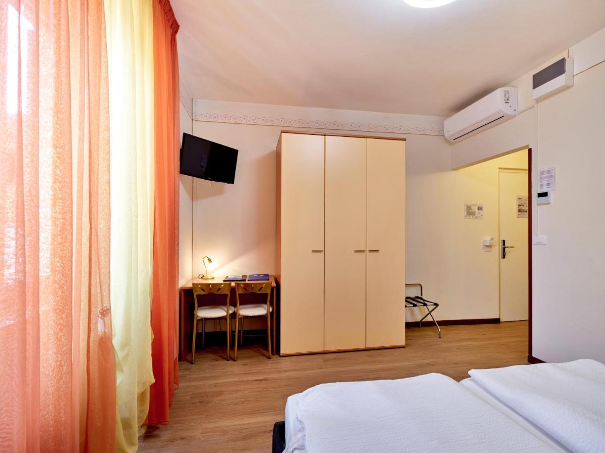 Hotel San Marco Garda  Bagian luar foto